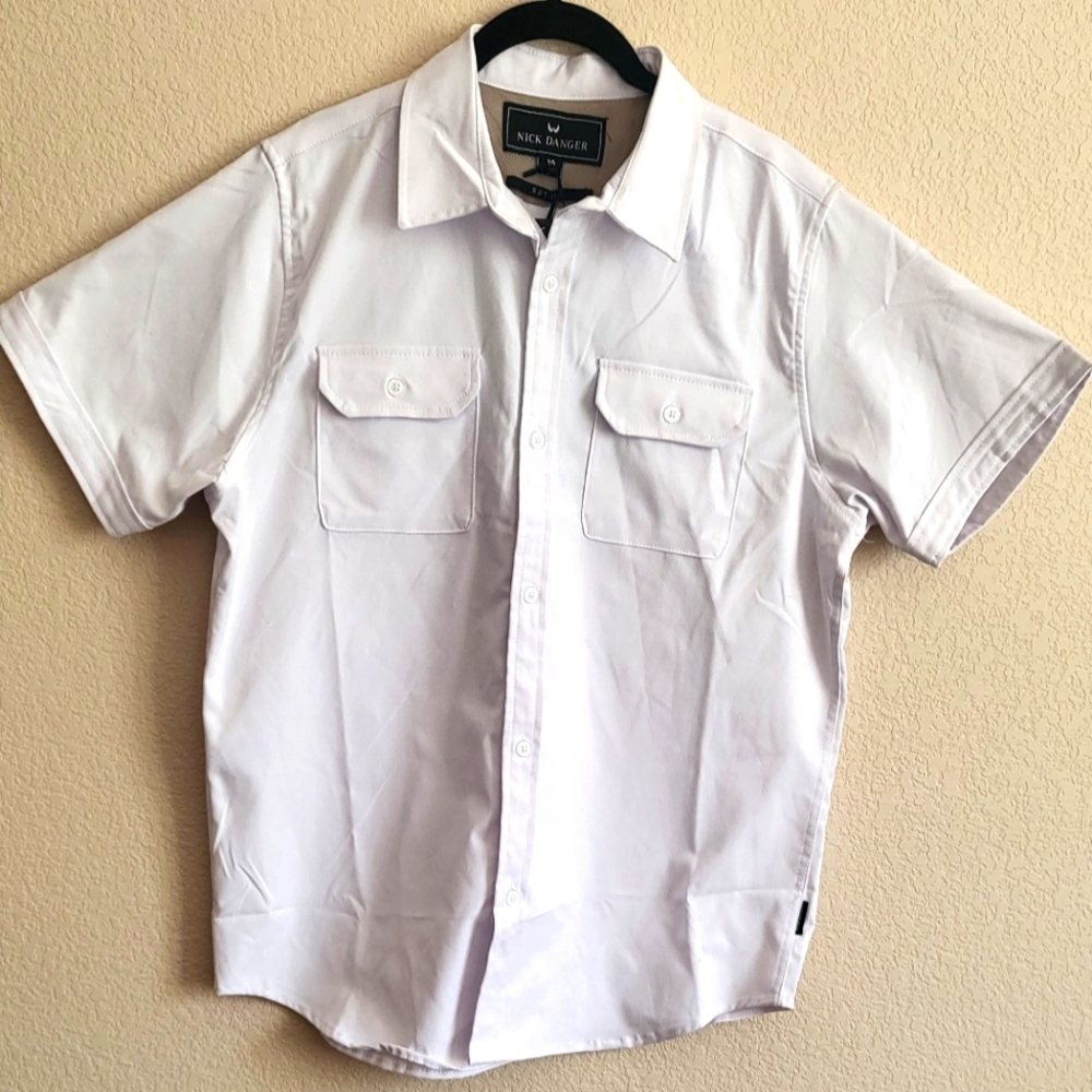 Nick Danger Men's Button front shirt size M